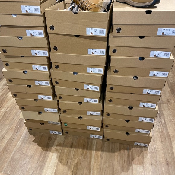 UGG | Zaylee Leopard Snow Boots Chestnut Brown NEW - Picture 9 of 11